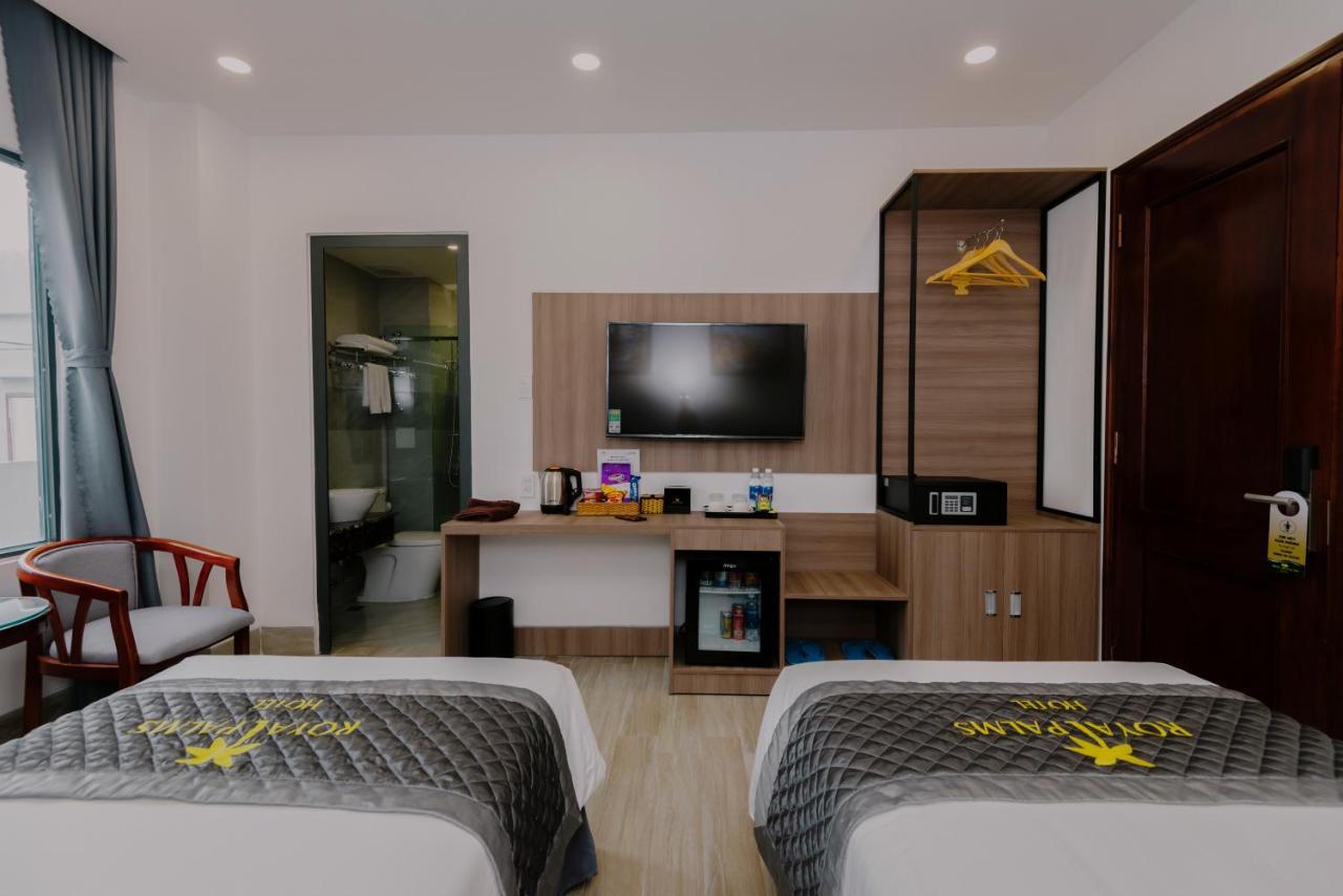 Royal Palms Hotel Tuy Hoa Extérieur photo